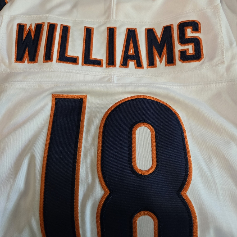 Nike White NFL Dri-FIT Jersey #18 Caleb Willaims CHICAGO BEARS Medium